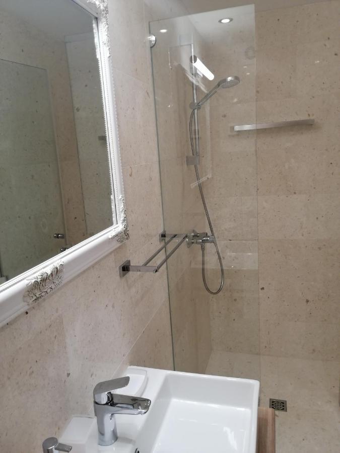 פג V&M Luxury Studio מראה חיצוני תמונה